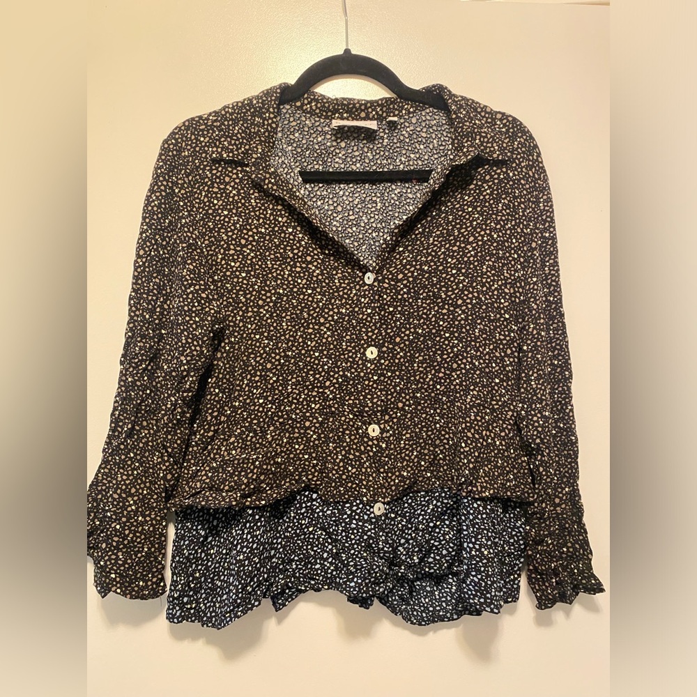 COPY - Habitat women’s button down- black with white spots-M